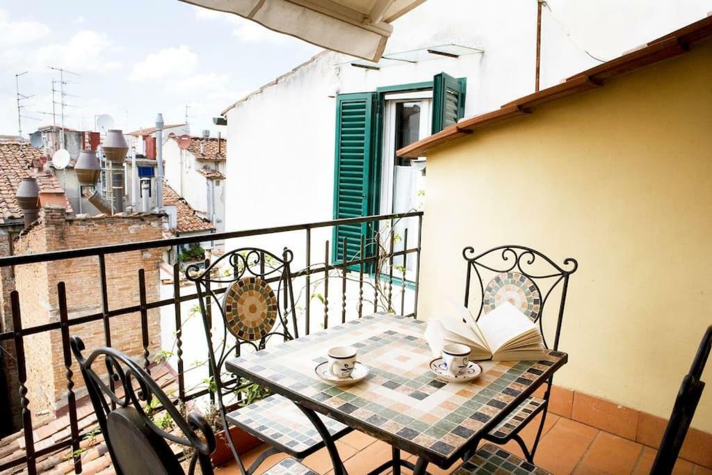 Rebby'S Terrace Daire Floransa Dış mekan fotoğraf